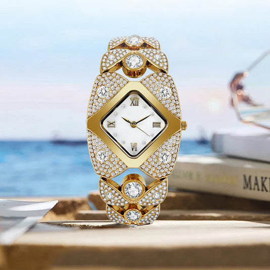 ✨ Vintage Romance💎Women's Retro Quartz Watch with Sparkling Rhinestones
